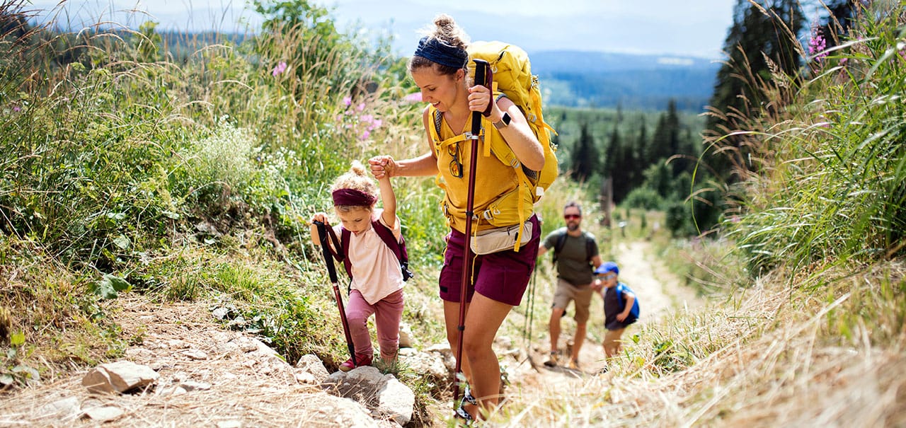 Aktiv als Familie – 5 Möglichkeiten für gemeinsame Fitness ©stock.adobe.com ValentinValkov